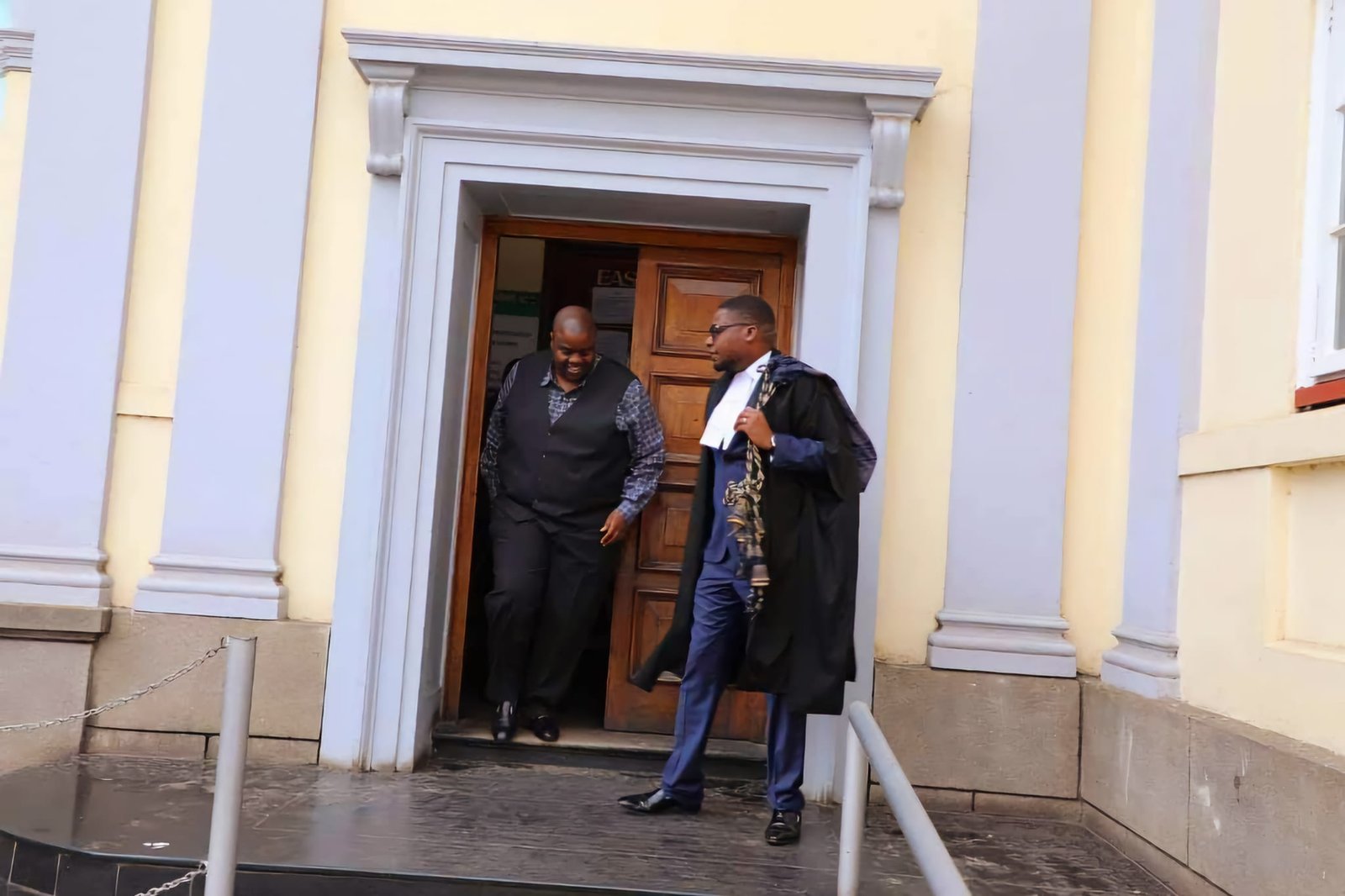 Chivayo and Lawyer1