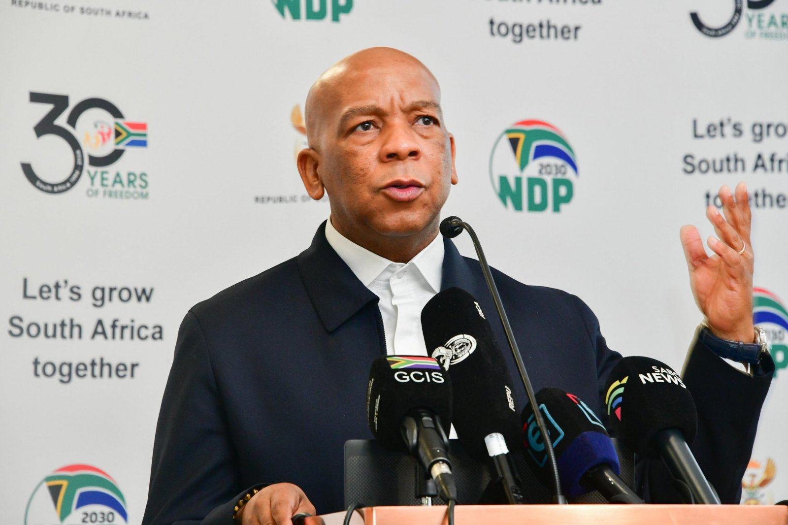 Minister Kgosientsho Ramokgopa says there shouldn't be load shedding, there must be consistency of supply
