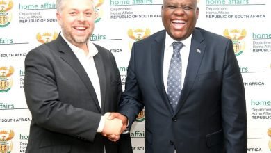 Minister Leon Schreib and Njabulo Nzuzo