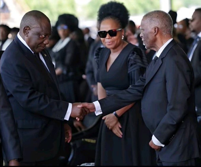 Thabo Mbeki allegedly snubbed at Tito Mboweni’s funeral