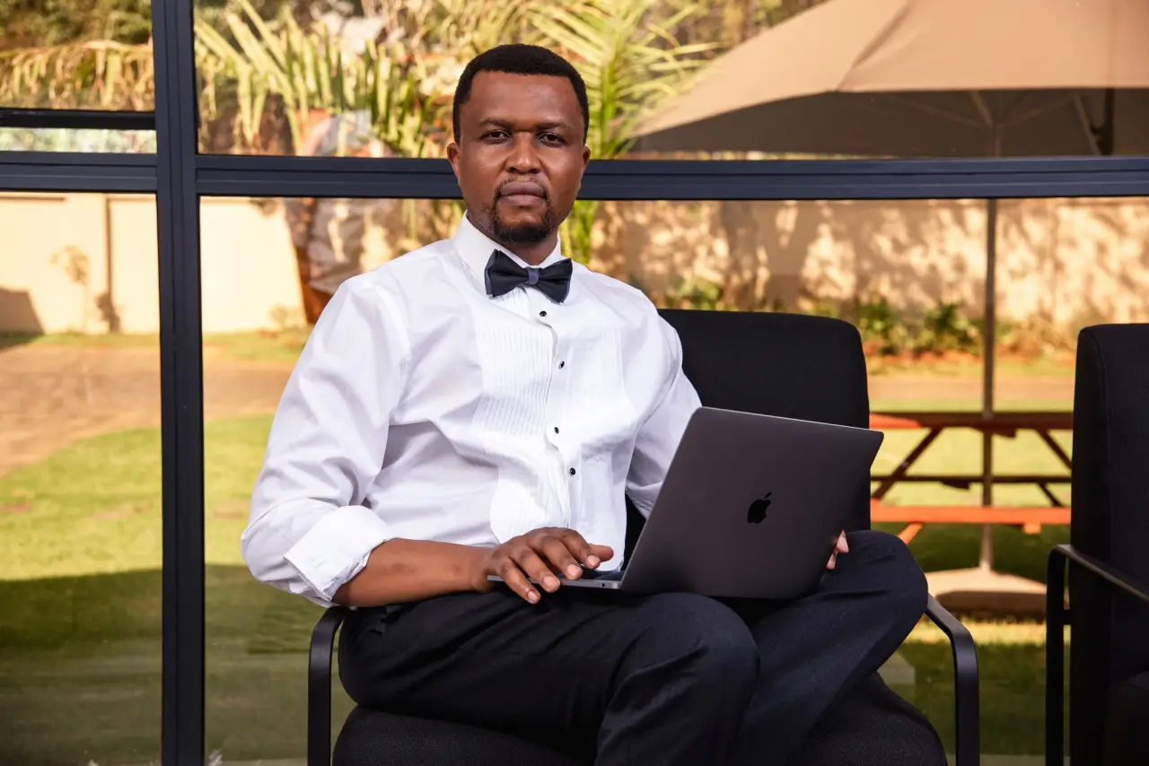 Nqobile Magwizi