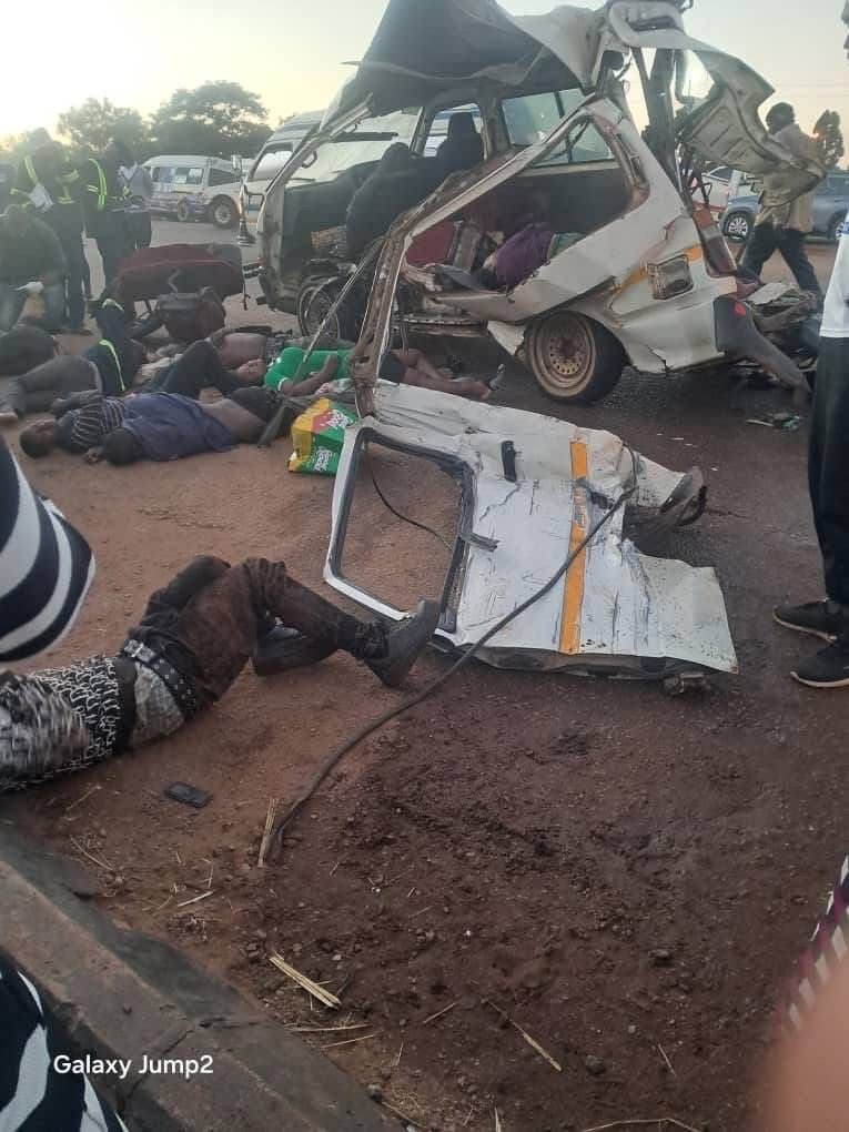Several feared dead after commuter omnibus collides with truck at Dzivaresekwa turn-off