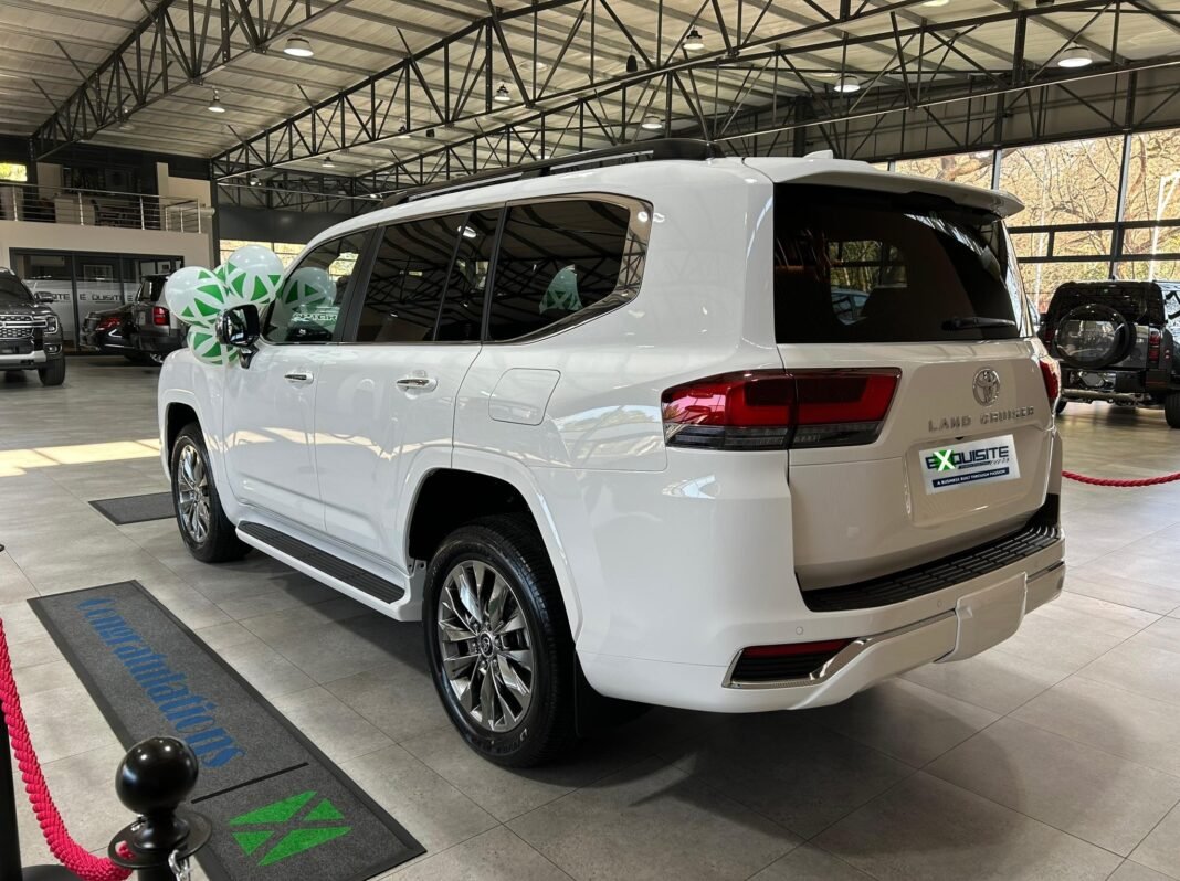 Zimbabwean Apostle Celebrated for Prophetic Gifts and Devoted Ministry Apostle Celebrated for Prophetic Gifts