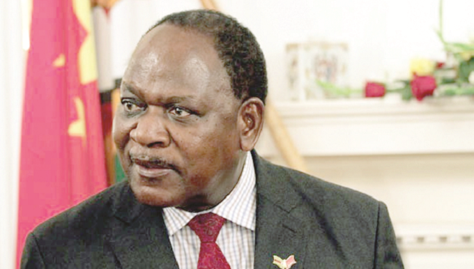 Dr Sibanda